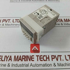 H5Cn-xzns Miniature Din-sized Quartz Timer Omron 12-48Vdc