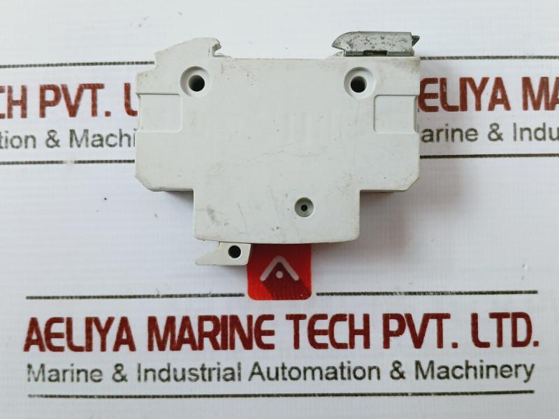 Hager 32A Miniature Circuit Breaker L.108 19 380V 1-37-0