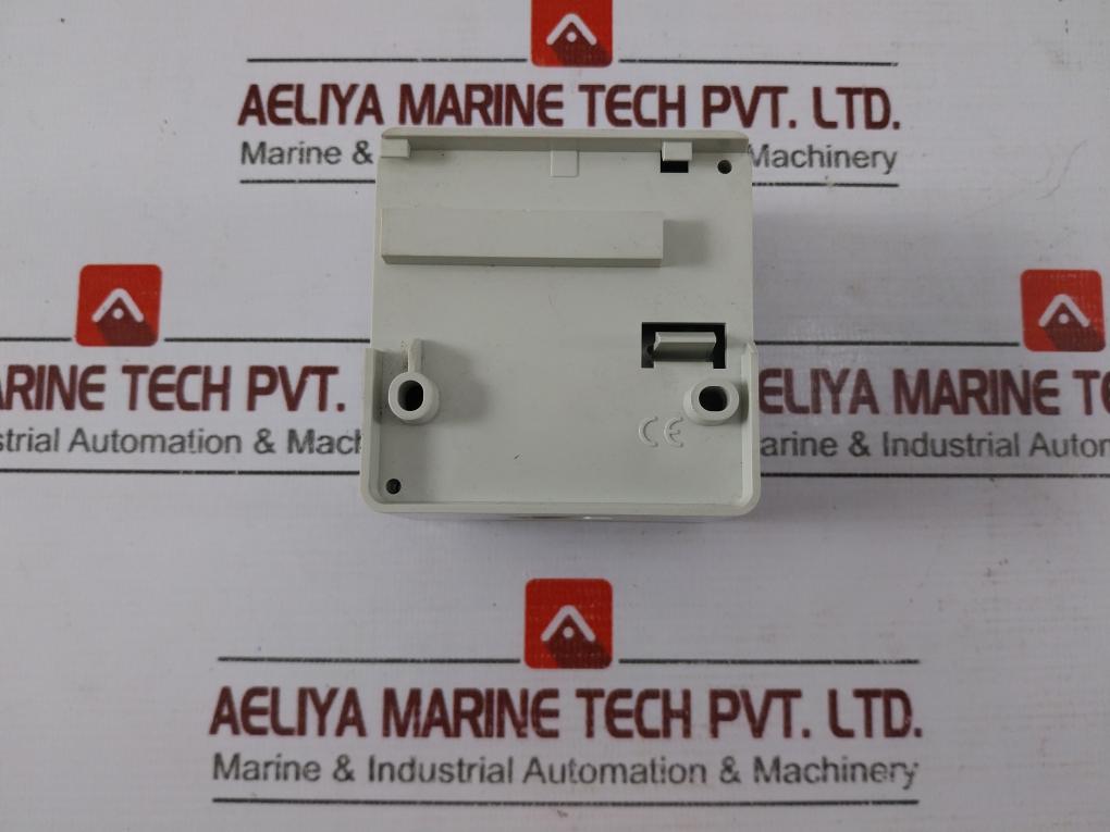 Hager EH 711 Time Switch + Reserve 230V, 16A