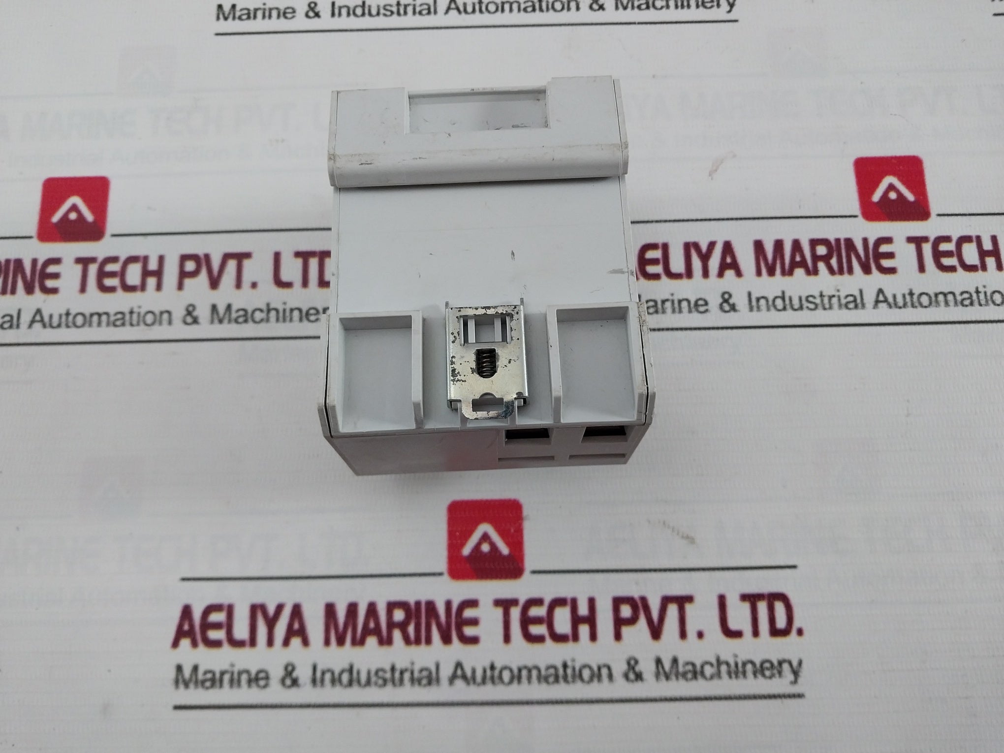Hager Spn065N Surge Protection Device 230V 50/60Hz Spn 465R T2