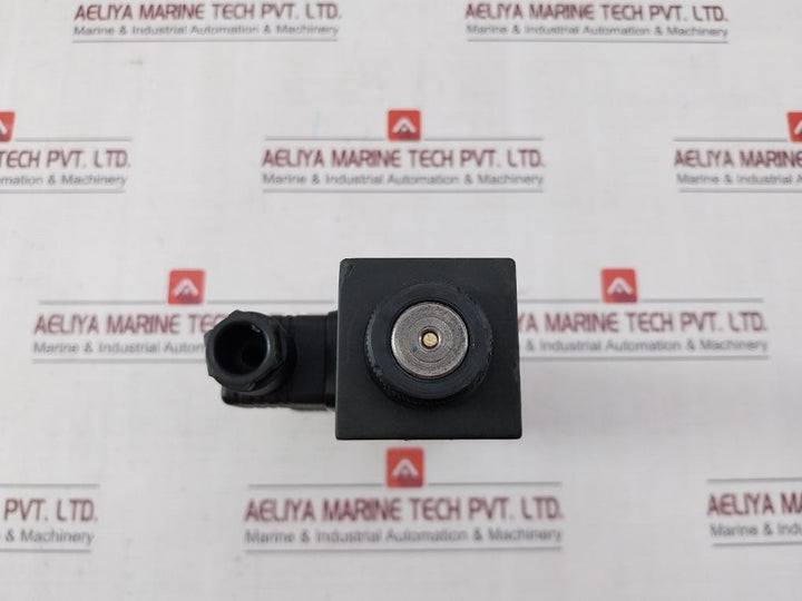 Hagglunds Denison Directional Control Valve 24VDc
