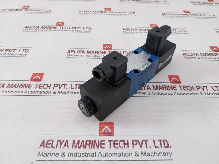 Hagglunds Denison Directional Control Valve 24VDc