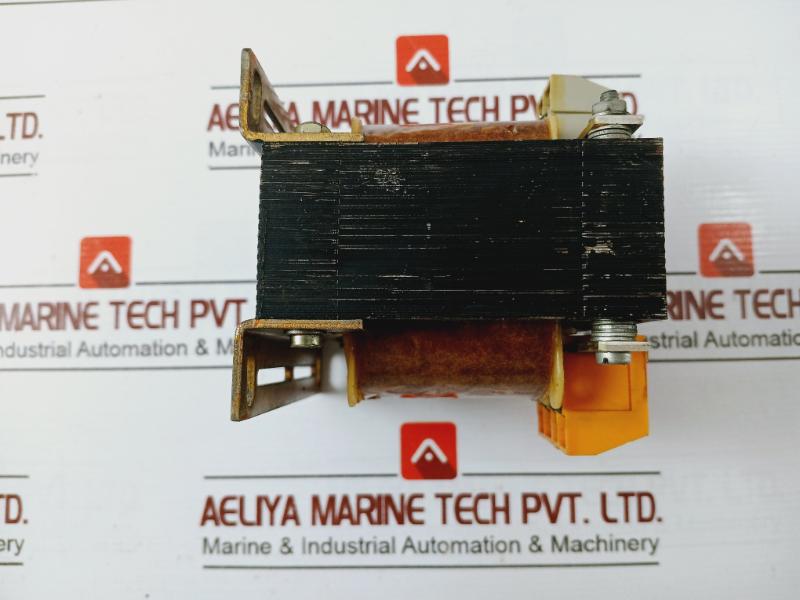 Haka/Phoenix Contact 111011 Current Transformer 220V Primary/Secondary