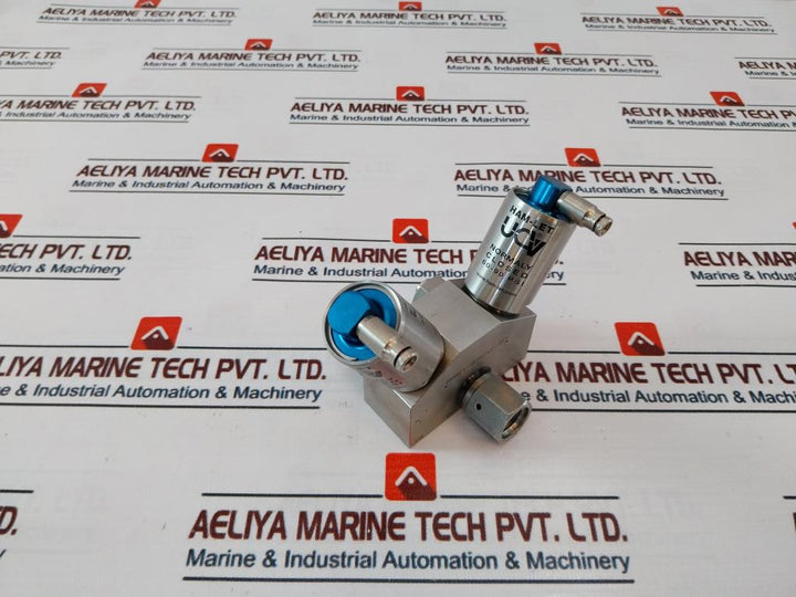 Ham-let Hmb21-4Lklclc-gf4 Dual Head Valve Ham-let 60-90 Psi 0189-n