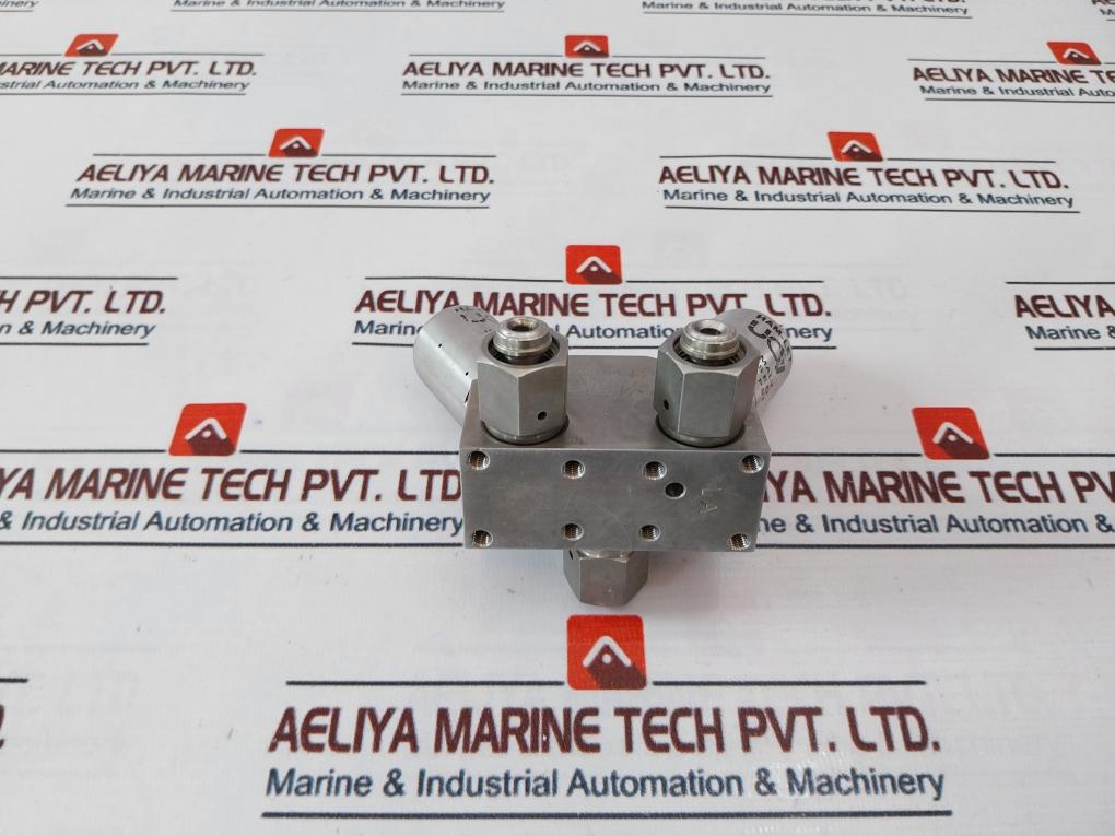 Ham-let Hmb21-4Lklclc-gf4 Normaly Closed Dual Head Valve