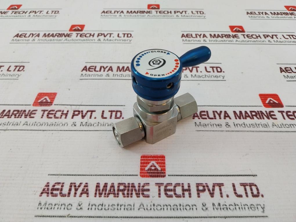 Ham-Let HP20-4VKHL-GF4 Diaphragm Valve 3060psi