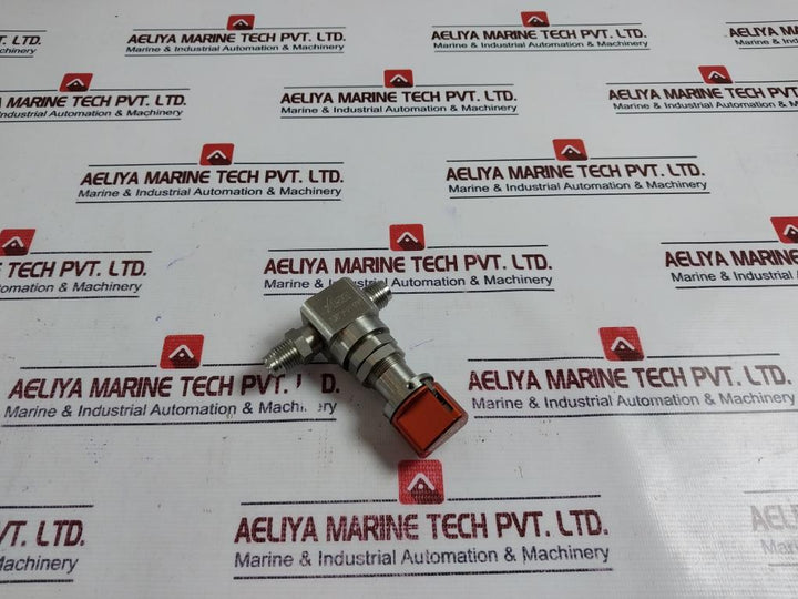 Ham-let Ucv Hmch20-4Vklq-m4-islt-2Psi Pneumatic Diaphragm Valve