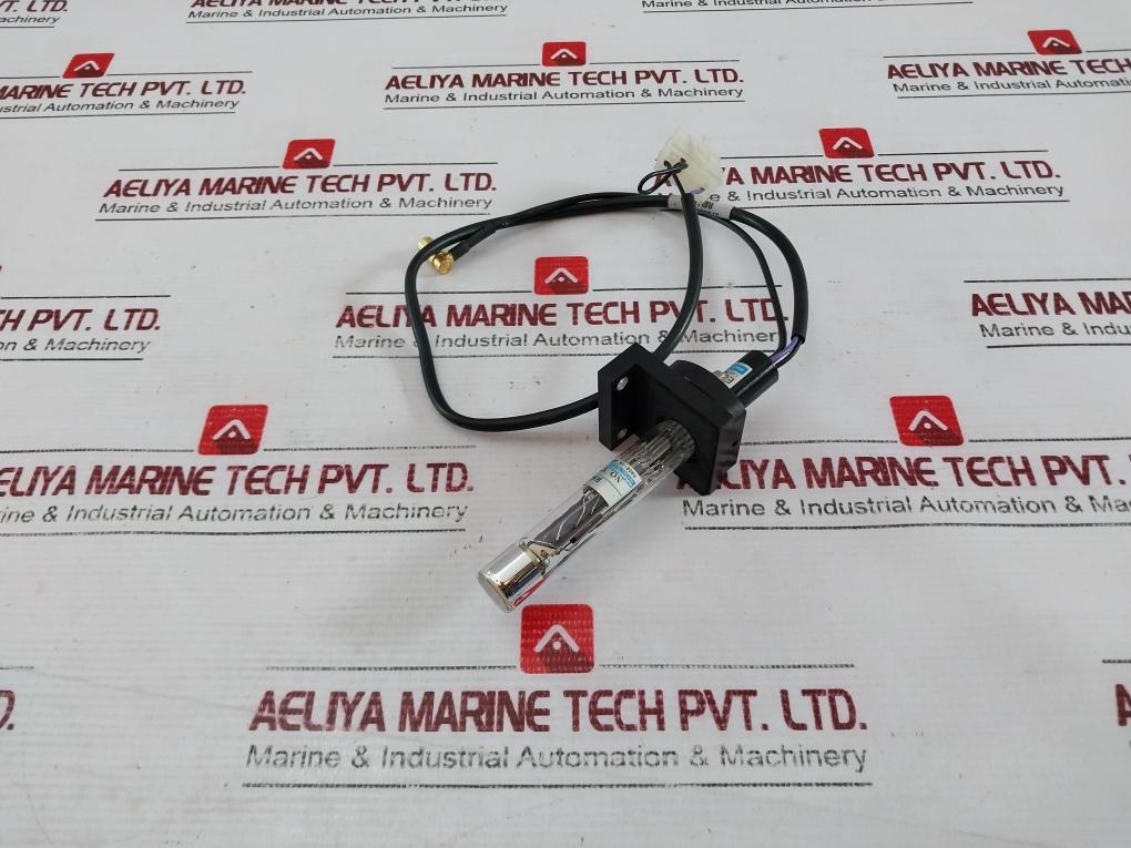 Hamamatsu E849-93 Atx Photomultiplier Tube R647-01 Violet Coax Output