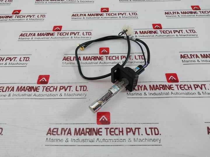 Hamamatsu E849-93 Atx Photomultiplier Tube R647-01 Violet Coax Output