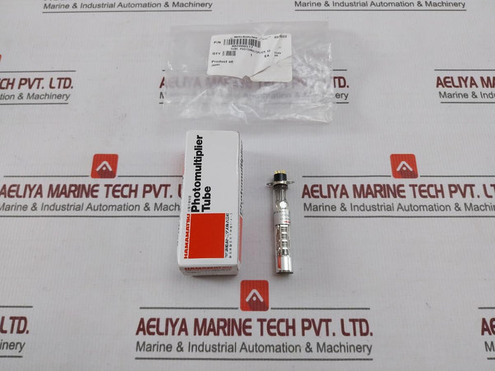 Hamamatsu R647-01 Photomultiplier Tube V2 402000517