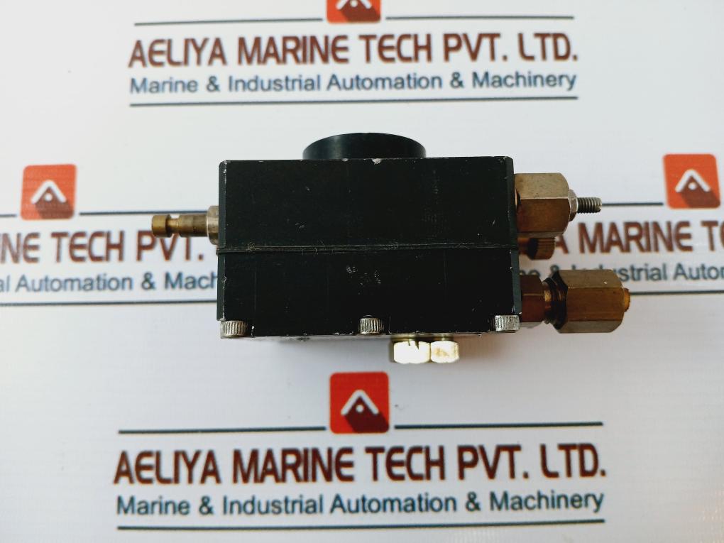 Hanla Level Hl-hct-100m Limit Switch 580 Gm