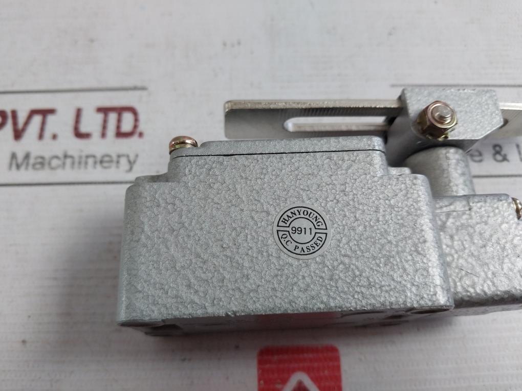 Hanyoung Hy-m904 Limit Switch Ac 250V 6A En60947-5-1