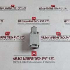 Hanyoung Hy-m904 Limit Switch Ac 250V 6A En60947-5-1