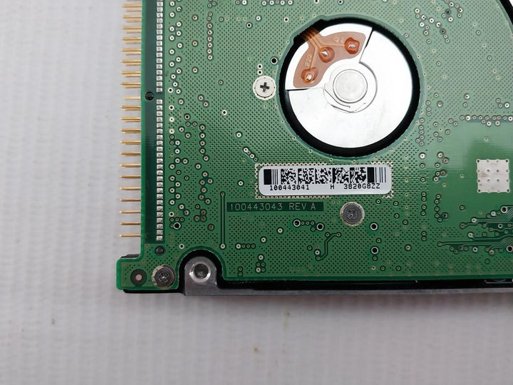 Hard Disk Drive 9Dh03A-750 30 Gb 5V Dc 0.487 A Seagate St930817Am