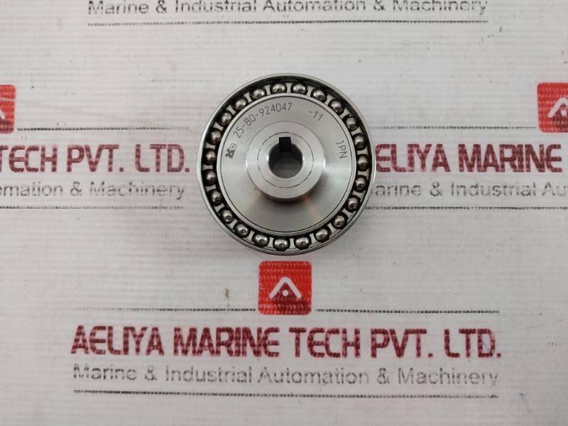 Harmonic Drive Systems 25-80-924047-11 Precision Gear Reducer Assembly