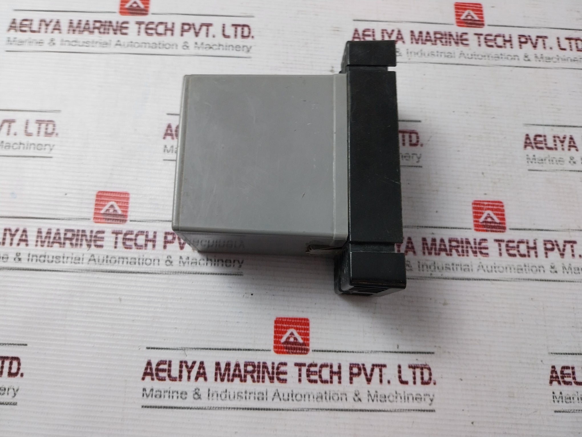 Hartmann & Braun Eta 25 Measuring Transducer With Base Hgs 8457-05