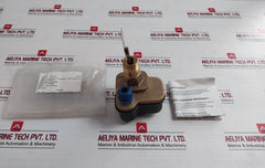 Harwil Q-5/3/2/C Fluid Flow Switch 250Vac 1/2Amp A018A
