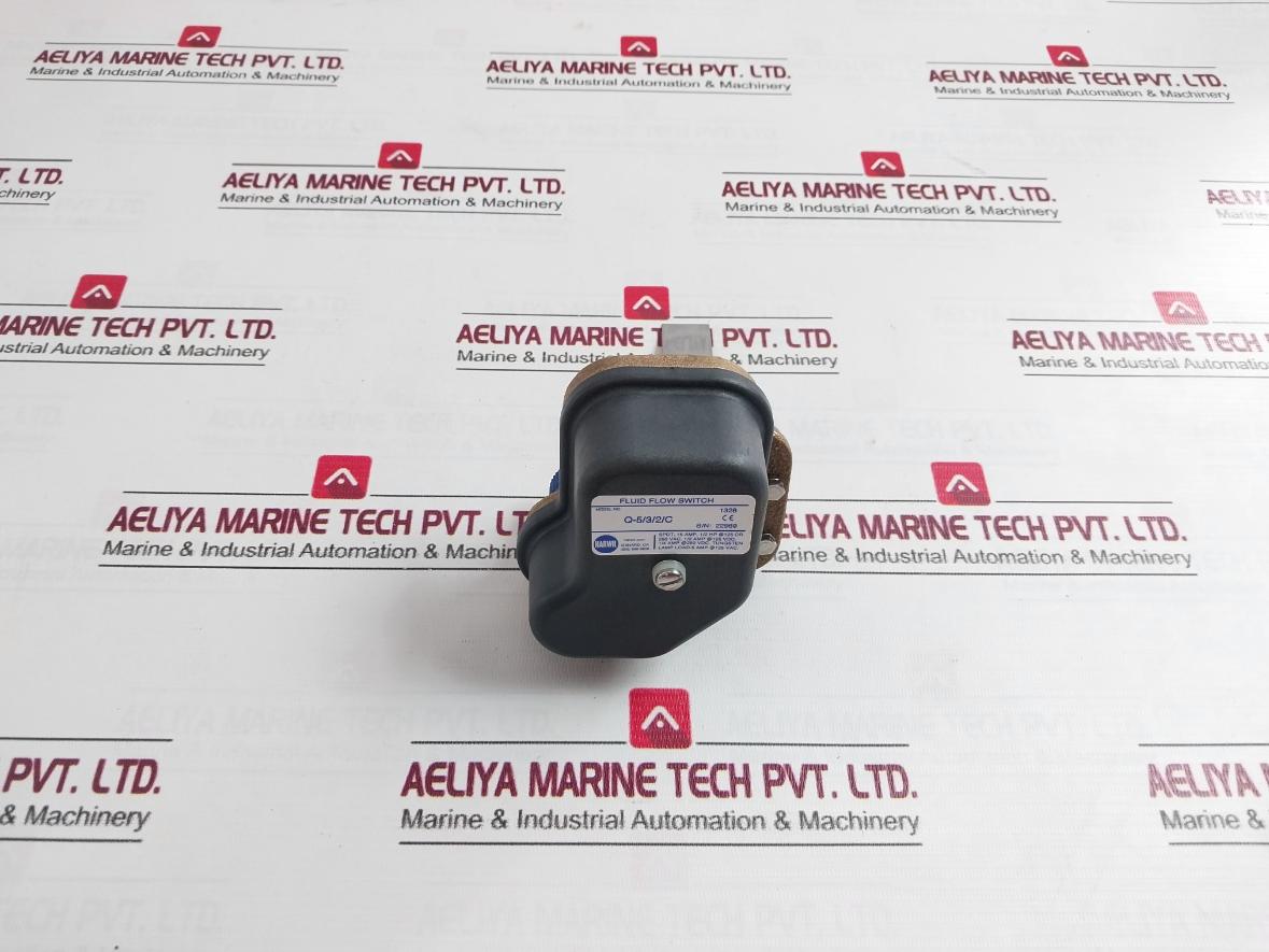 Harwil Q-5/3/2/C Fluid Flow Switch 250Vac 1/2Amp A018A