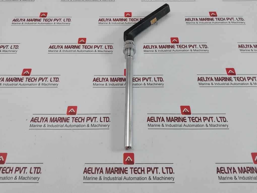 Hattori 0-30 C V Shape Thermometer