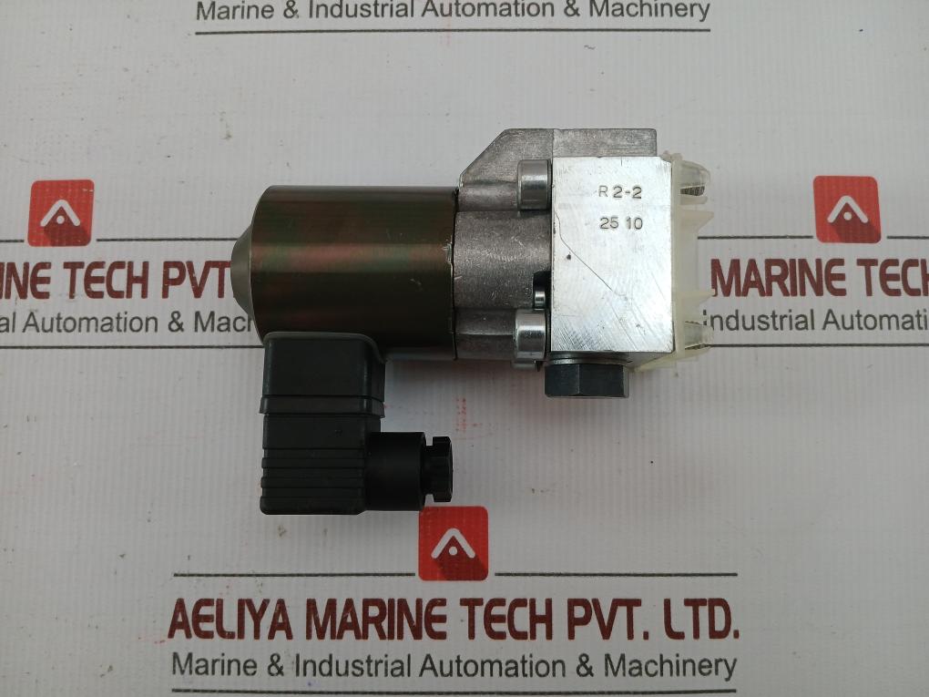 Hawe Directional Seated Solenoid Valve 4900 017/4, 24V