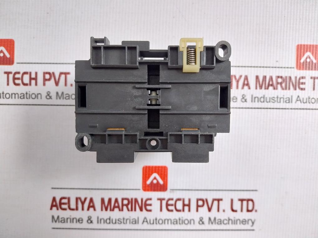 Hc-10F Magnetic Contactor 100-110V/50-60Hz Yaskawa