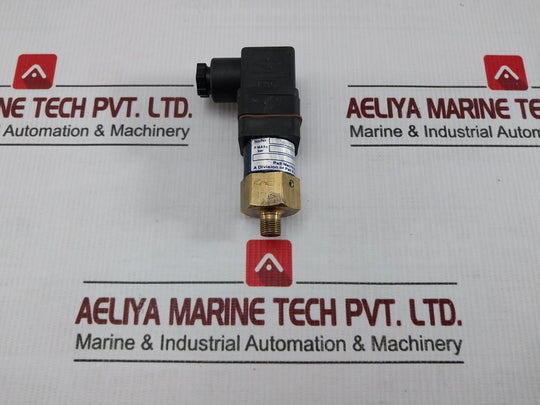 Hc0618-24 Pall 250Vac 2.4 Bar 5A Hydraulic Valve