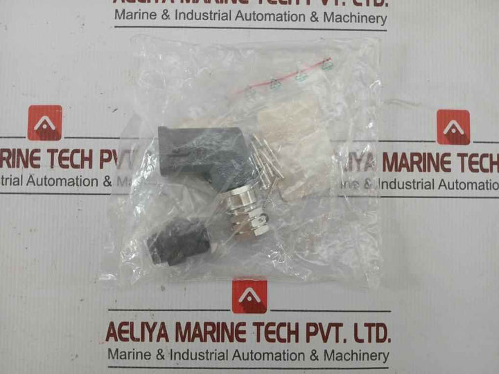 Heavy Duty Socket Contact Connector 6104401 182000 Harting