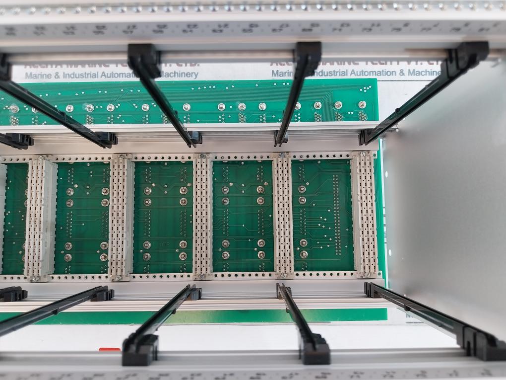 Hegenscheidt Mfd YG41 Module Rack with Backpanel