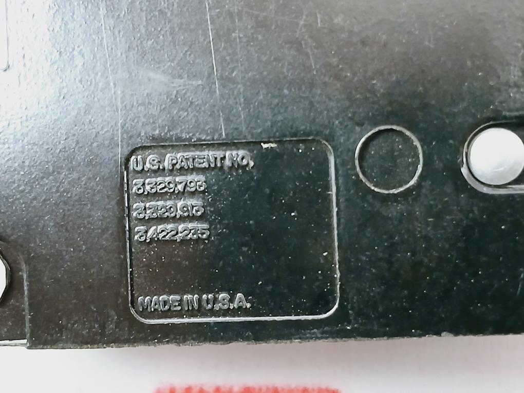 Heinemann Am1-a3-a Am1-z139-1 Circuit Breaker 240V 50/60Hz