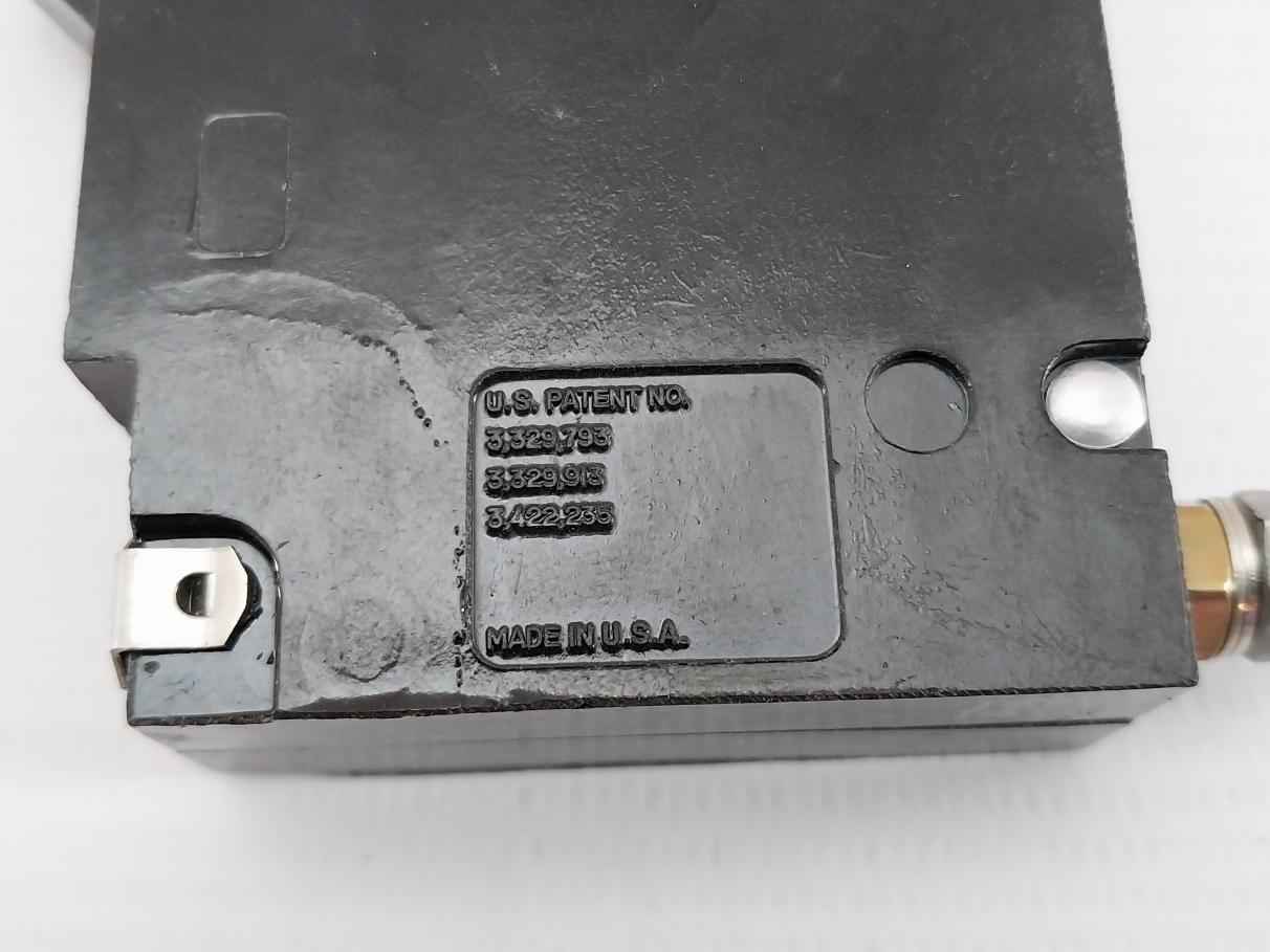 Heinemann Circuit Breaker 15A 240V Am1-z139-1