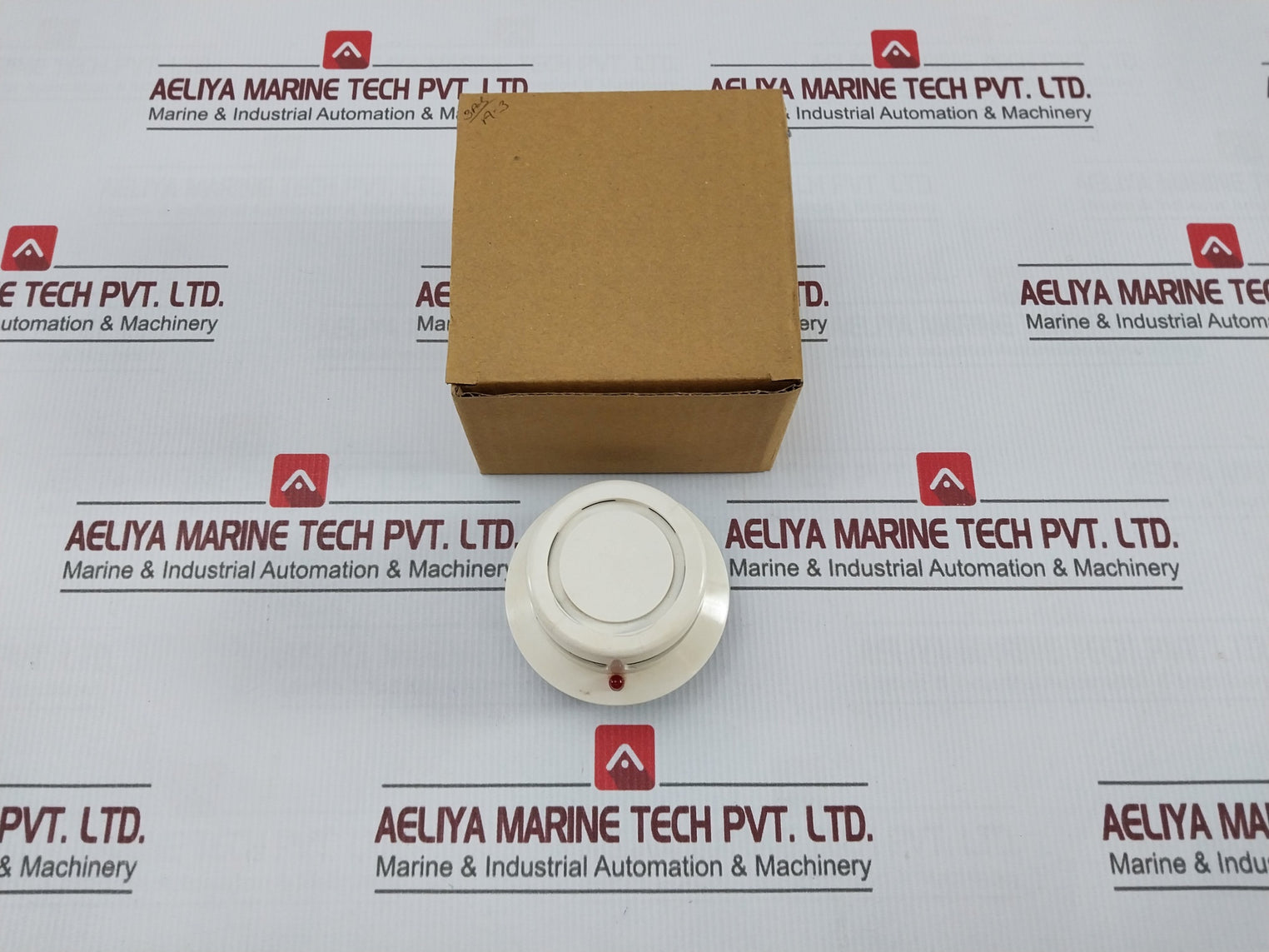 Hekatron Orm 130/8 Optical Smoke Detector 560Ω