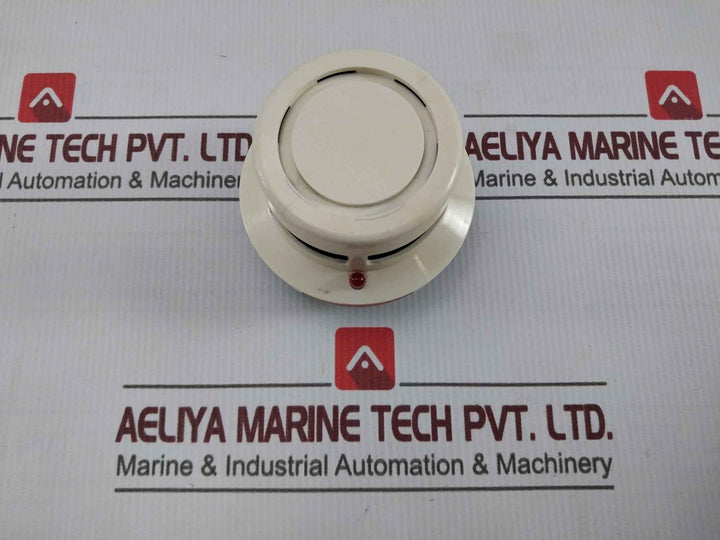 Hekatron Orm 130/8 Optical Smoke Detector 560Ω