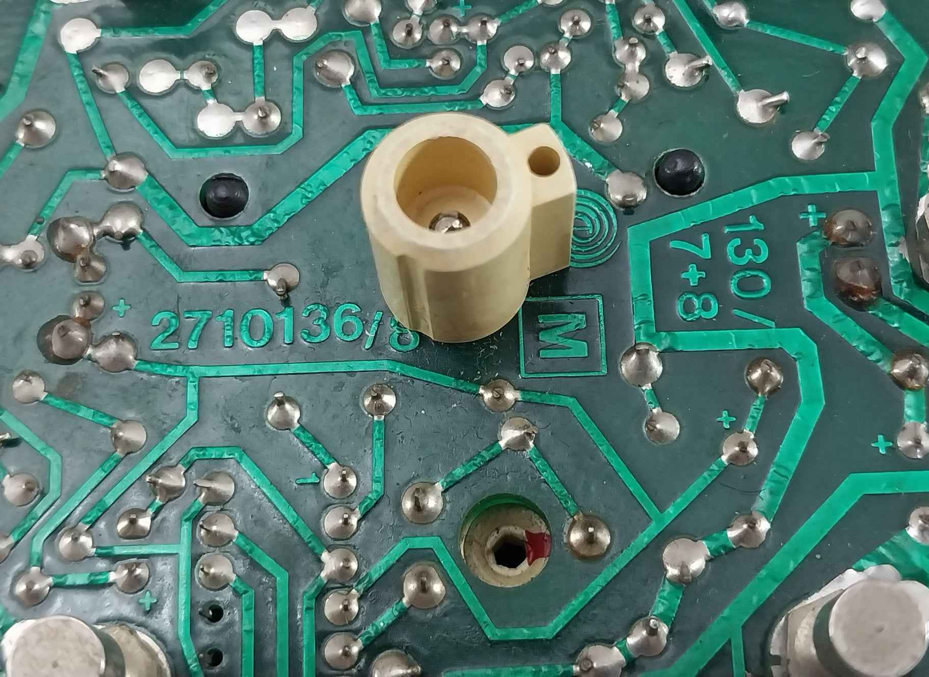 Hekatron Orm 130/8 Optical Smoke Detector 560Ω