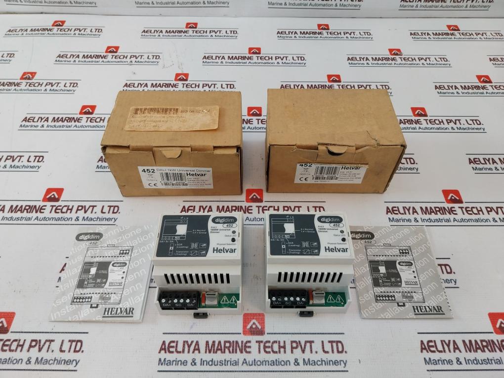 Lcs Router 905 Digidim Helvar Digidim 452 Universal Dimmer 50/60Hz – Aeliya Marine Tech