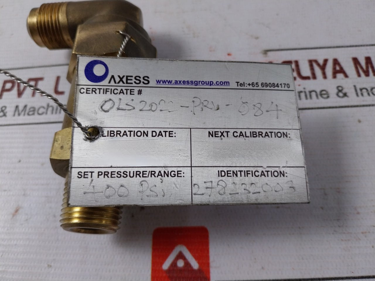 Henry 527E Pressure Relief Valve 1/2 In 400 Psi 527-400 31.9 Lbs Air/Min