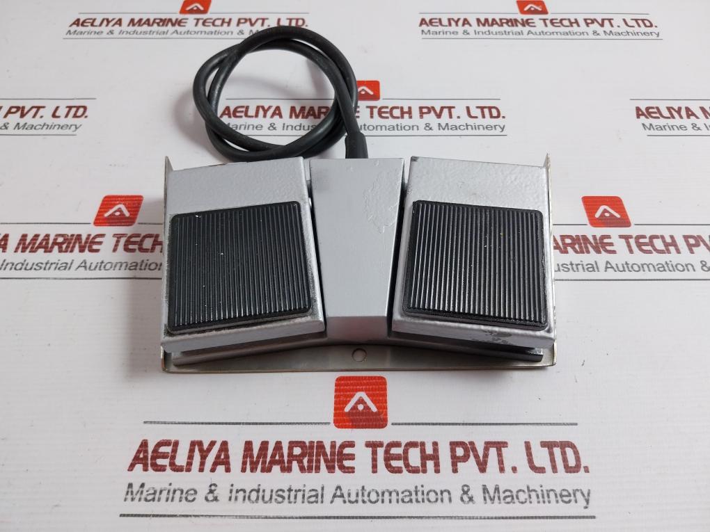 Herga 3A 250V Ac General Purpose Footswitch 6289-sb