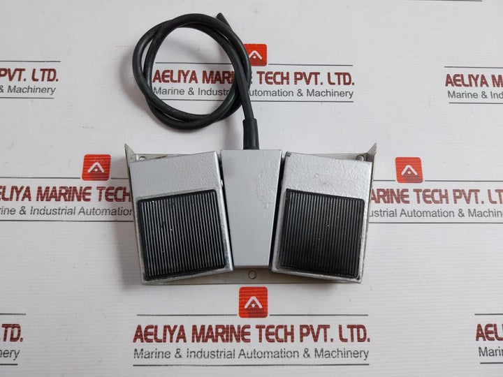 Herga 3A 250V Ac General Purpose Footswitch 6289-sb