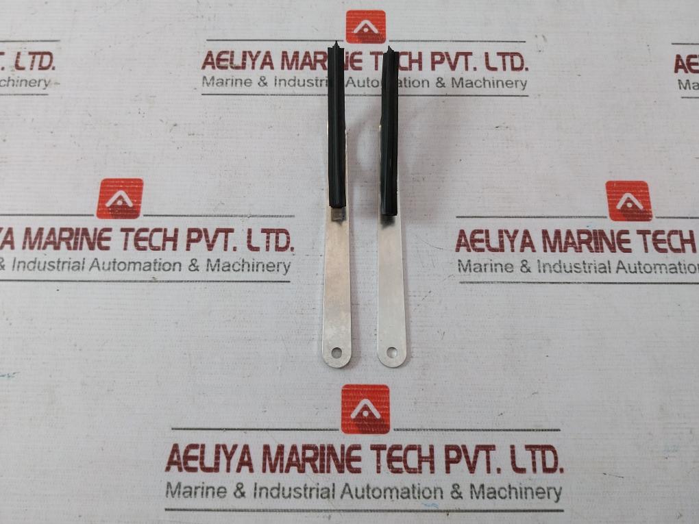 Hernis Ex285W Wiper Arm Set For Cctv Monitoring System 81044 749-200.003
