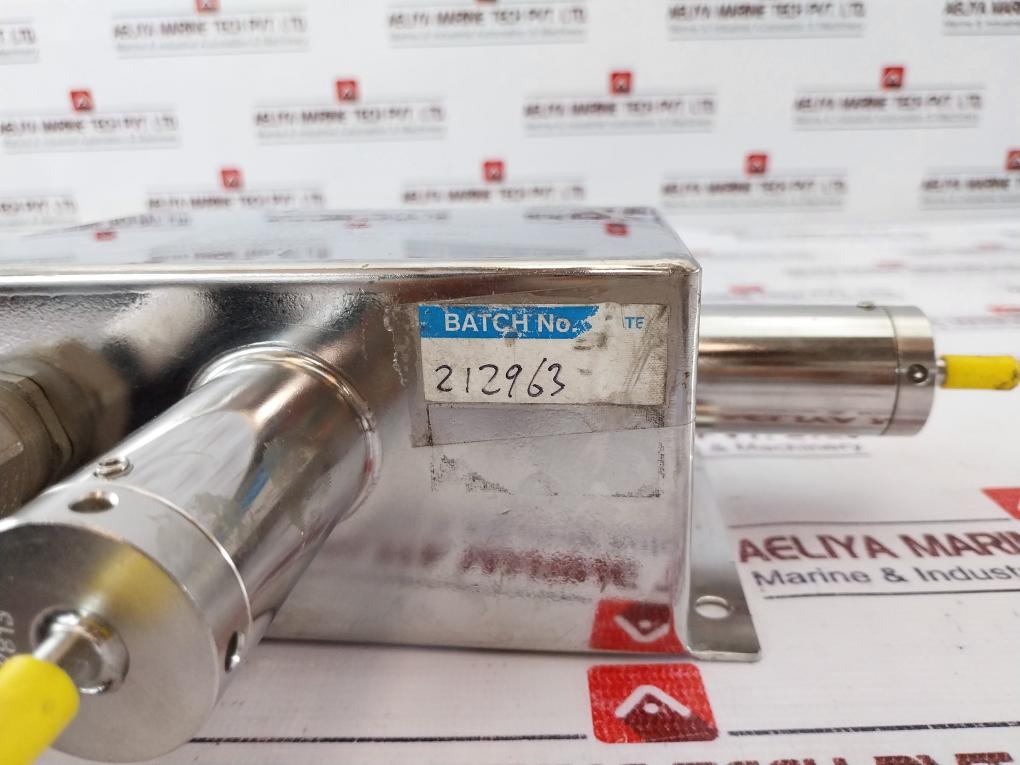 Hernis Ex 287 Pump Pt9 Tank And Pump Assembly 5 Meter 35Vac 50/60Hz
