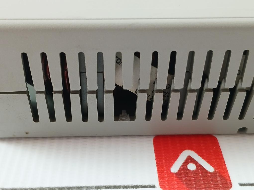 Hes92020 Helvar 220/240Vac Thyristor Dimmer Module