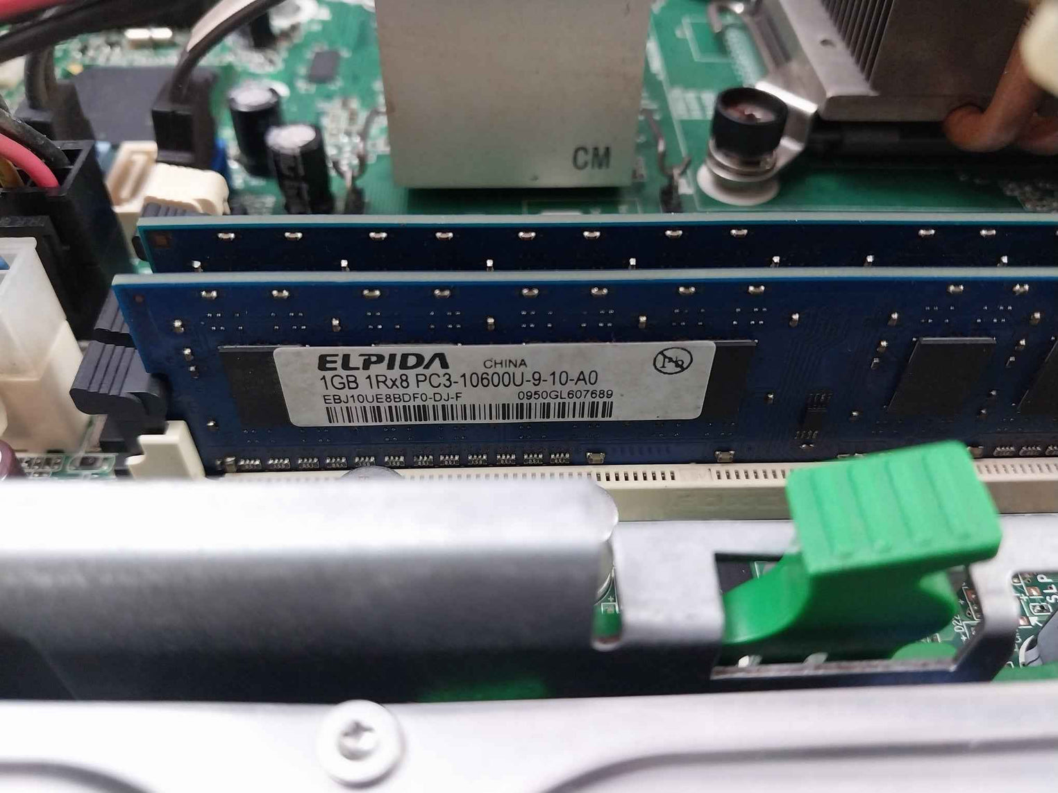 Hewlett-packard Az888Aw#Aby Elite Small Form Factor Hstnc-058P-sf