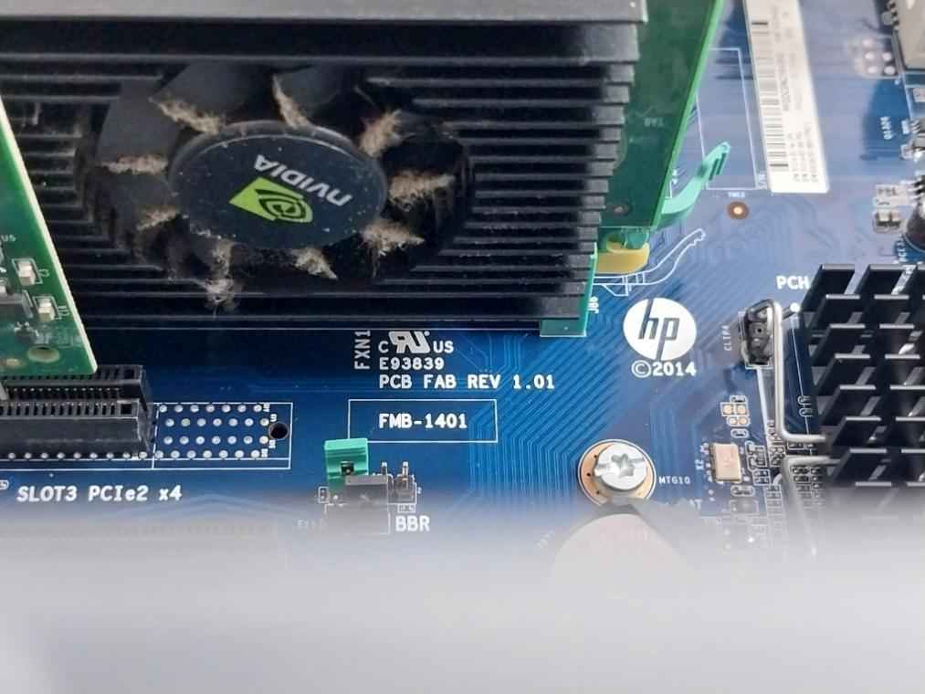 Hewlett-packard Z440 Workstation H92, P2014 100-240V/9.5A 50-60Hz 700W