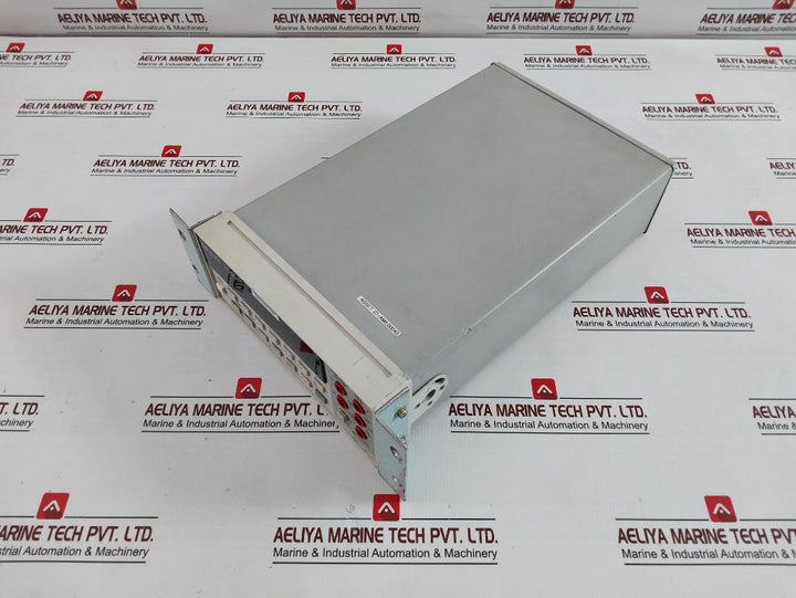 Hewlett Packard 34401A Digital Multimeter 283T3440-008 45–440 Hz 25 Va