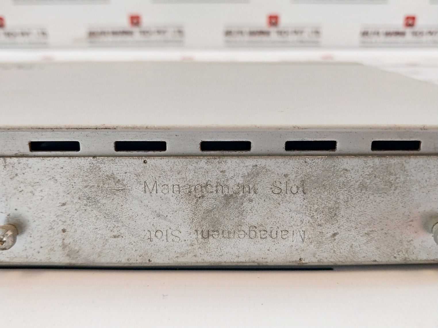 Hewlett Packard J2610B Advancestack Hub-8U External Hub Hp J2610B