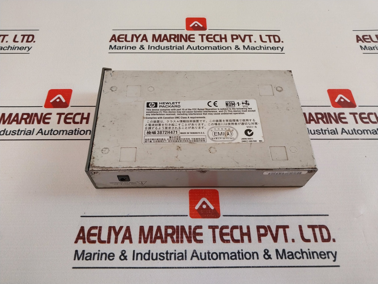 Hewlett Packard J4090-80011 10 Base-t Hub 8-port Ethernet Hub Hp J4090A