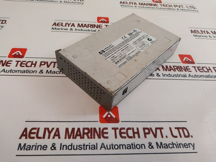 Hewlett Packard J4090-80011 10 Base-t Hub 8-port Ethernet Hub Hp J4090A