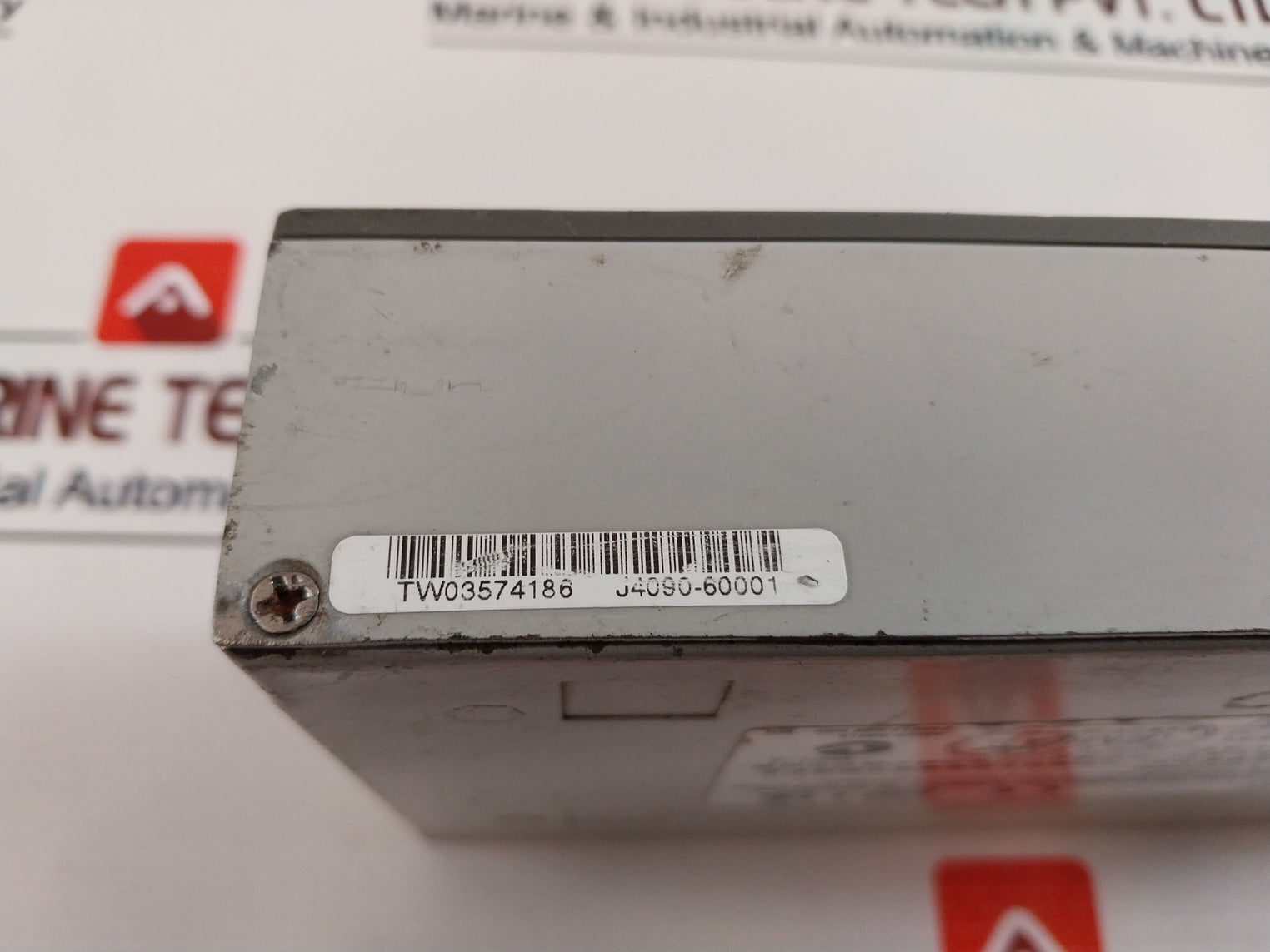 Hewlett Packard J4090-80011 10 Base-t Hub 8-port Ethernet Hub Hp J4090A