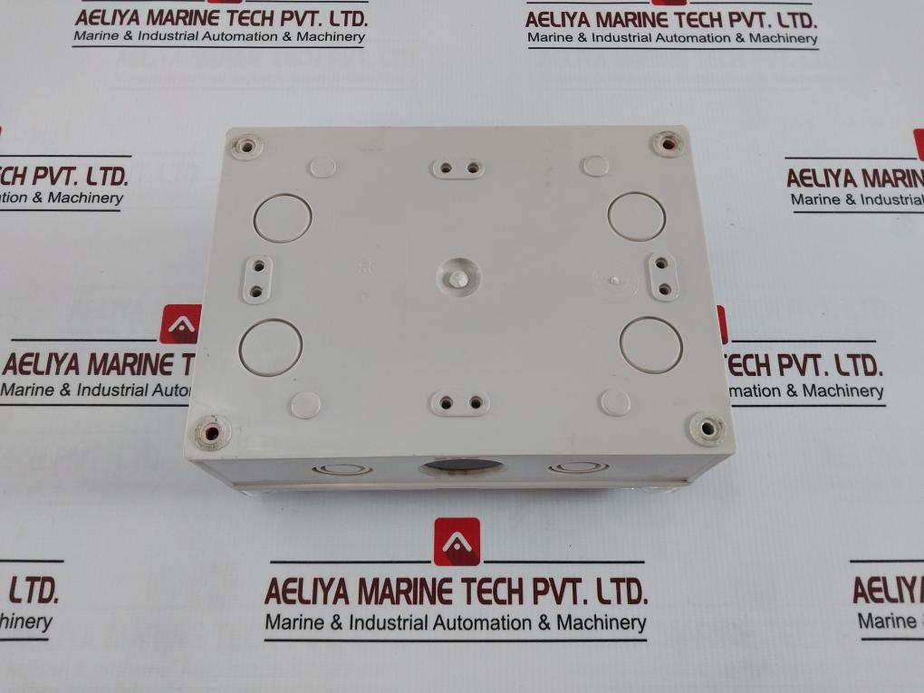 Hi I.S. Terminal Box