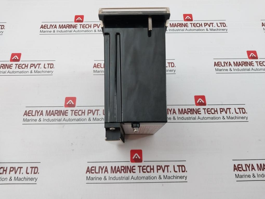 Hikari Ground Voltage Relay Ac110V 50/60Hz Lvg-7