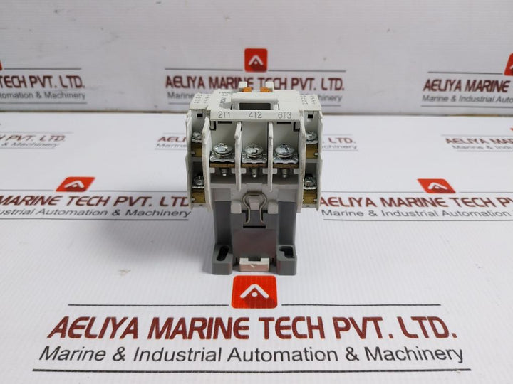 Himc 32 Hyundai Magnetic Contactor 200-220V 60Hz Hg02001-1005A
